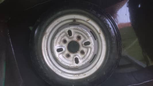 Mehran ke stepny with tubeless tyre available for sale. 03319244484.