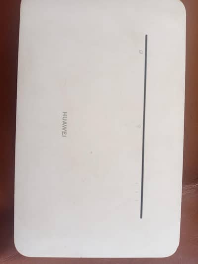 Huawei B535-836 4G LTE router CAT-7, with Original Huawei adapter ,