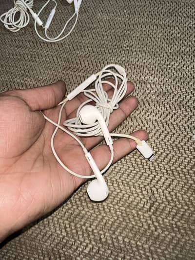 iPhone 100% genuine Handsfree