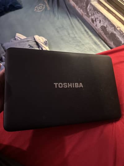 Toshiba laptop Work station 500 GB hard