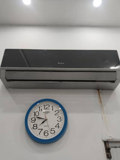 Gree 1.5 ton -Non-Invertor