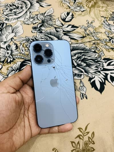 iPhone 13 pro factory unlock urgent sale