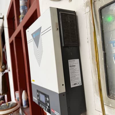 Omega 4KW Solar Inverter | Excellent Condition | urgent sale