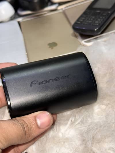 Pioneer Airbuds Model SE-C8TW