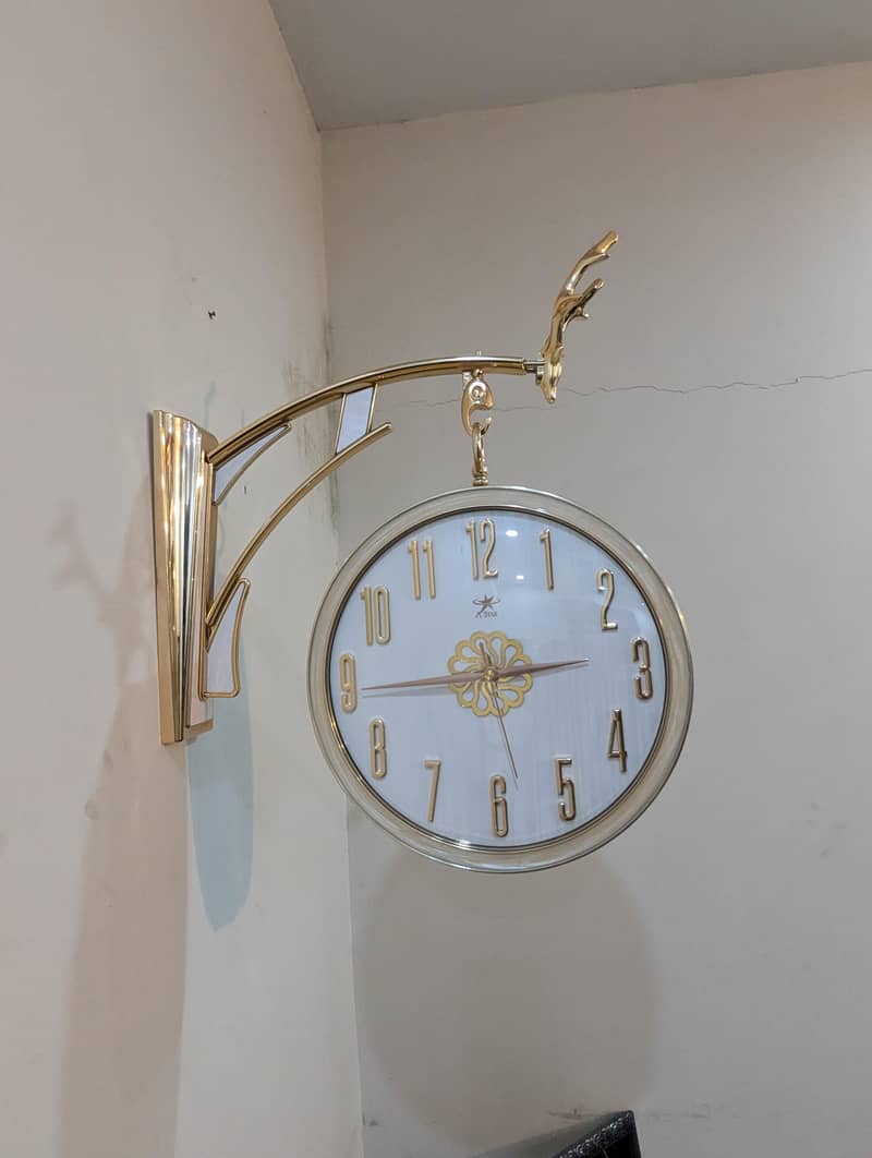 WALL CLOCK 0