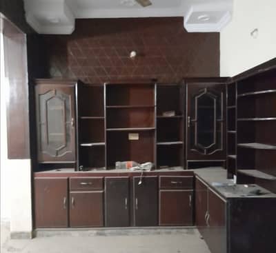 Looking For A House In Mustafa Town