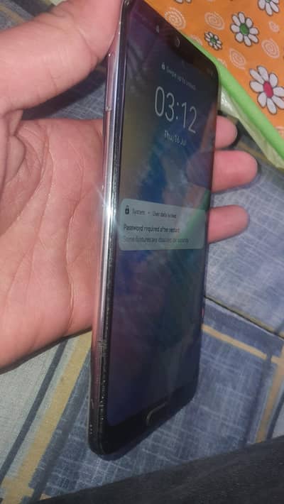 hawawi p 20 pro all ok penl cheng parch hy fingrprent not ok