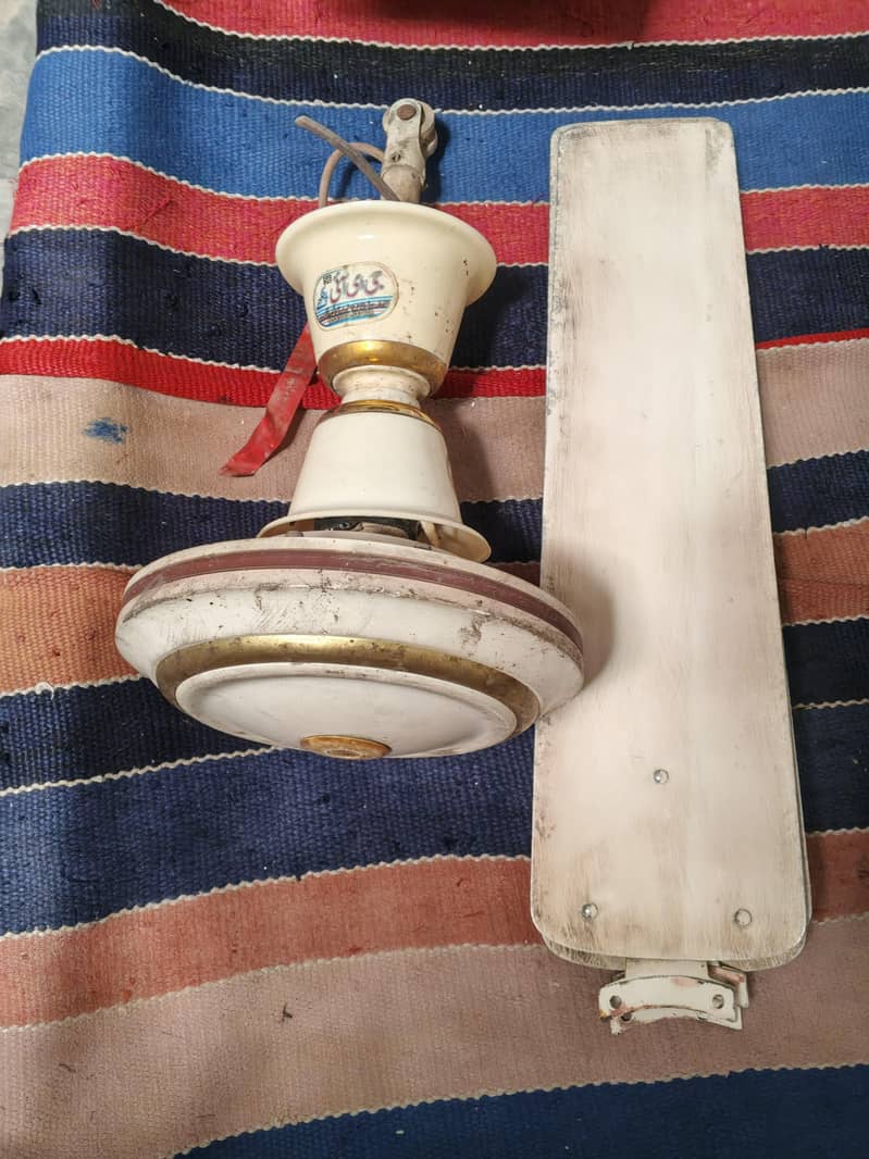 Ceiling Fan 0