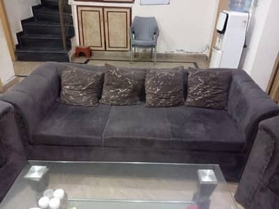Premium Five-Seater Sofa Set – Comfortable Design with Modern Style