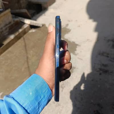 Infinix hot 40 . . 10by 10