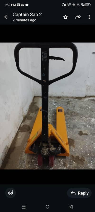 Hand pallet truck