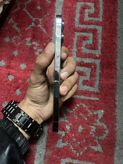 I phone 13 pro max non pta jv