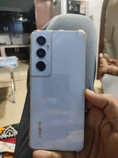 realme C65