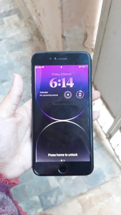 URGENT SALE NEED !! FOR IPHONE 8 PLUS NON PTA