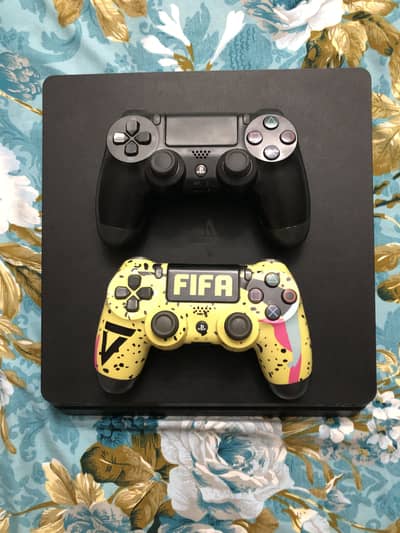 PLAY STATION 4 SLIM 500gb