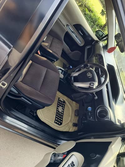 Aqua G 2012 Model Self Imported