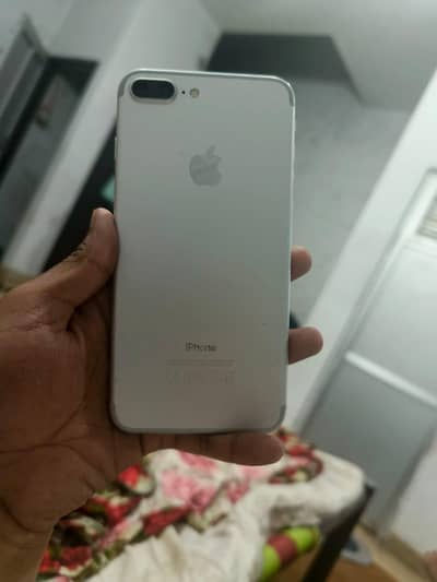 iphone 7+ urgent sale