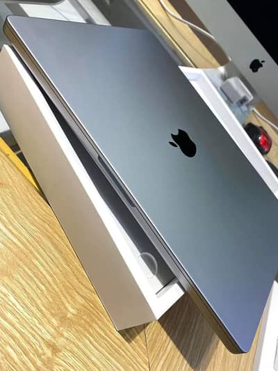 Apple MacBook pro new one