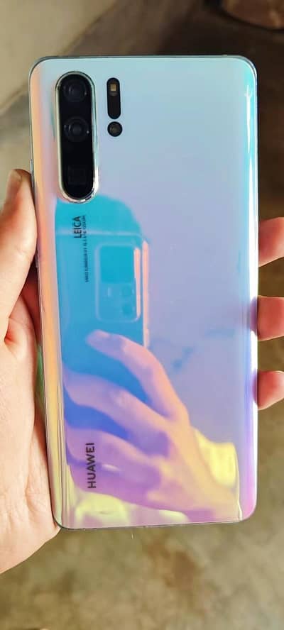 HUAWEI P30 PRO 8/128 PTA APPROVED DUAL SIM