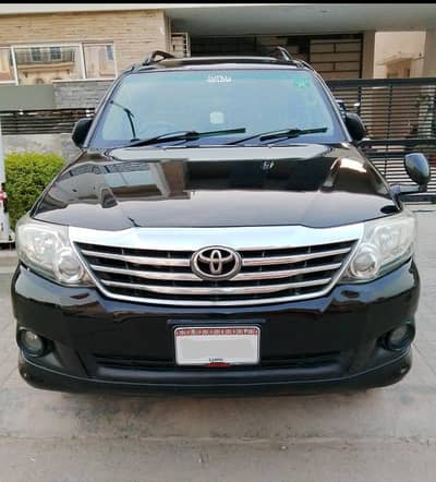 Totoya Fortuner V 2.7 VVTI
