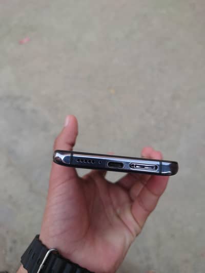 Mi10t pro .  8. . 256. best for gaming Screen original Changed