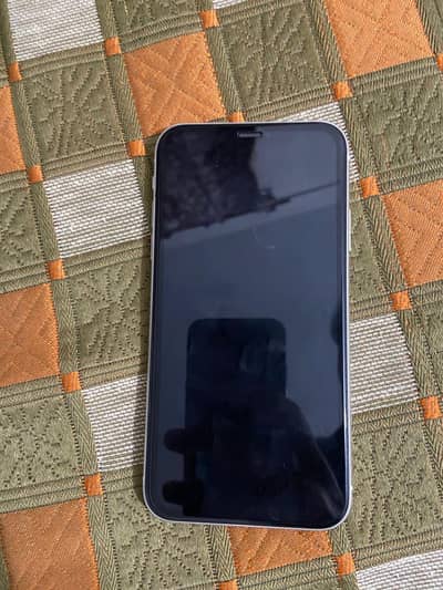 iPhone 11 for sale 10/10 condition