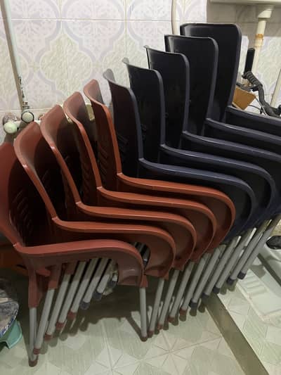 Bellona chairs available slightly used  qty : 10