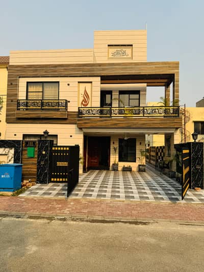10 Marla Brand New Luxury House for Sale in Bahria Orchard Lahore 5 Bed | Double Kitchen | Prime Location