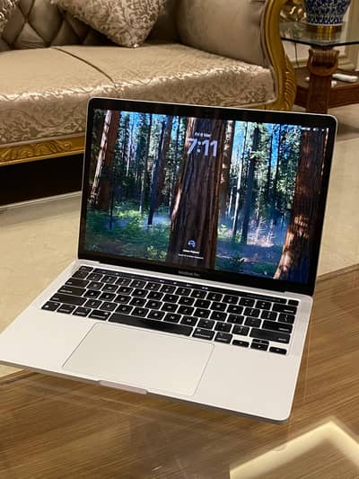 MacBook M1 Pro 2021 | 8/256 | 9.5/10 Condition with Box