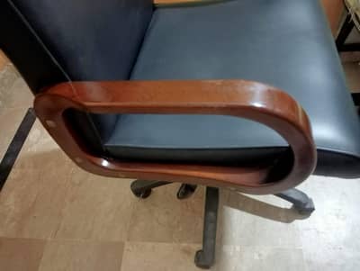 Excellent condition of chair Interwood Brand