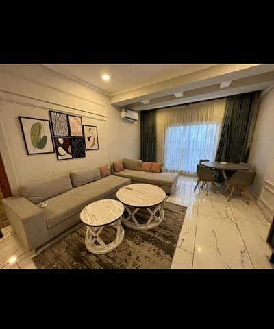1 BED LUXURY FURNISHED FOR RANT IN GULBERG GREEN