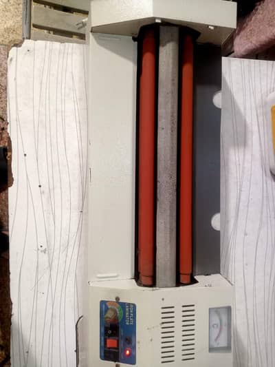 Heavy Duty Lamination Machine (A3/A4) - 9/10 Condition