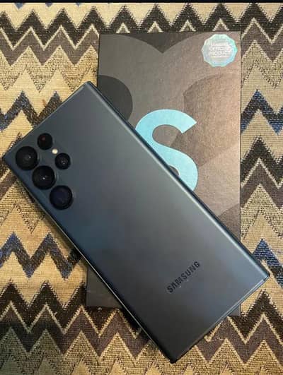 Saumsaung Galaxy S22 Ultra 5G Mo and urgently Sale