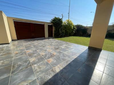 Stunning 1000 Yards Upper Portion is Available For Rent