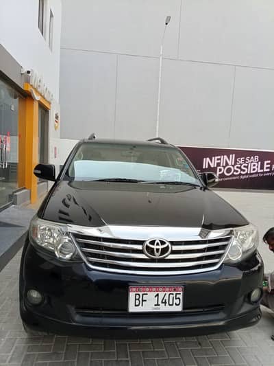 Toyota Fortuner V vvti 2.7 2013