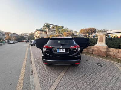 . HONDA VEZEL HYBRID X HONDA SENSING.