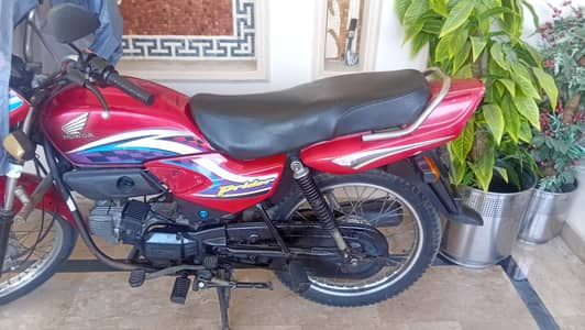 Honda Pridor CD 100