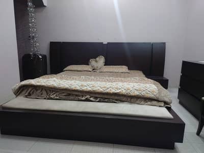 Pure wooden designer's Bed with side tables & Dewan