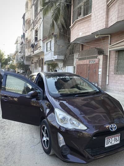 Toyota Aqua 2015 totally original