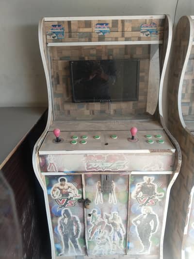 2 Video games for sale