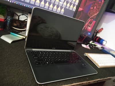 DELL XPS 13