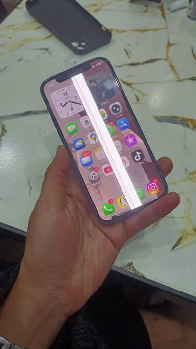 Iphone 12 factory unlock sim glitch zong from one year