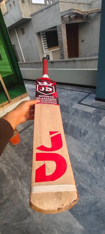 cricket bat  original JD end NK
