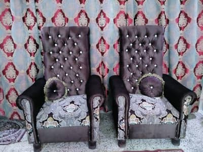 7 seater sofa set - slidly use