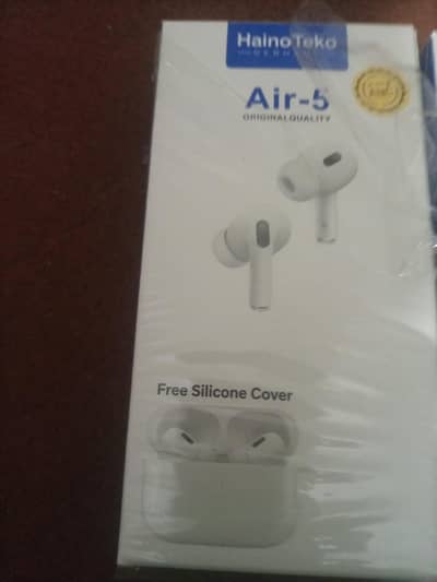 Air 5 earphones