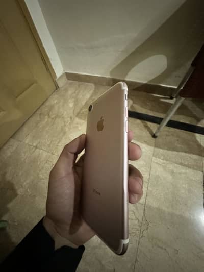 iPhone 7 32 GB