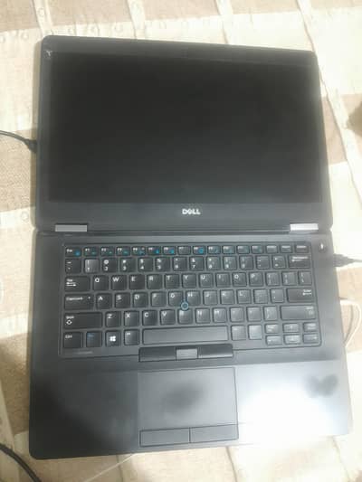 Laptop DELL Core i5 6th generation