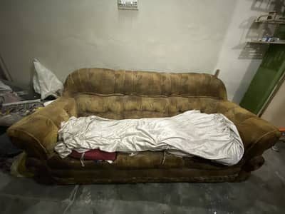 Sofa 3 Seater (Poshish Required)