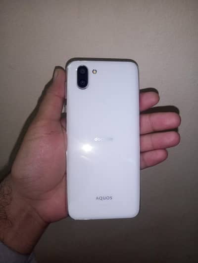 Aqous R2 Fresh  Snapdragon 845