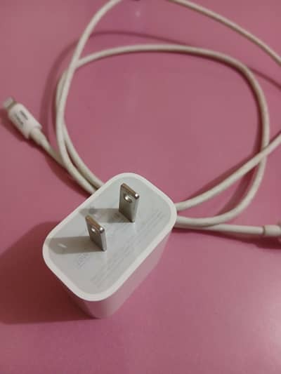 Brand New IPhone Charger Mercentile Box Pack